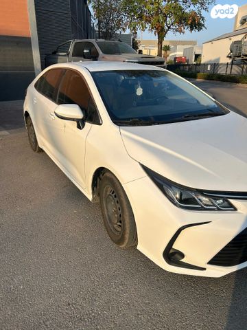 מודעת רכב טויוטה קורולה