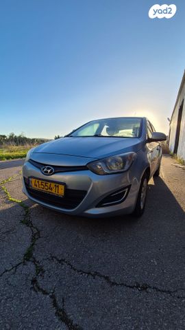 מודעת רכב יונדאי i20