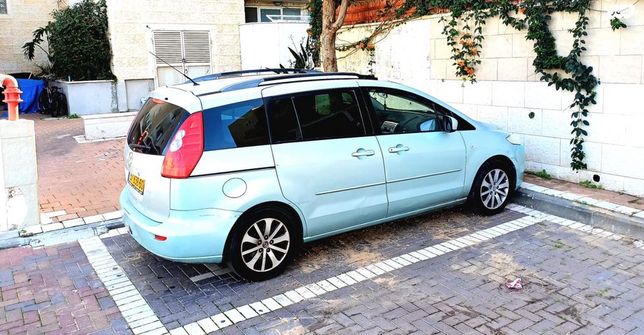 מודעת רכב מאזדה 5