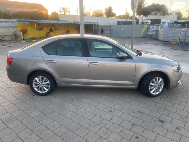 סקודה אוקטביה 