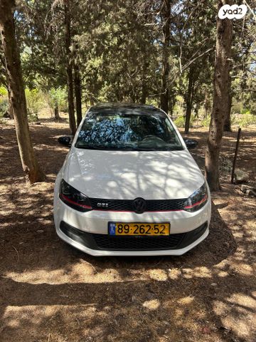 פולקסווגן פולו 