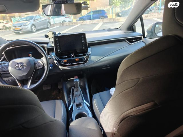 טויוטה קורולה