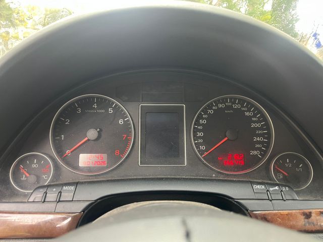 מודעת רכב אאודי A4