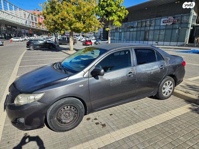 טויוטה קורולה