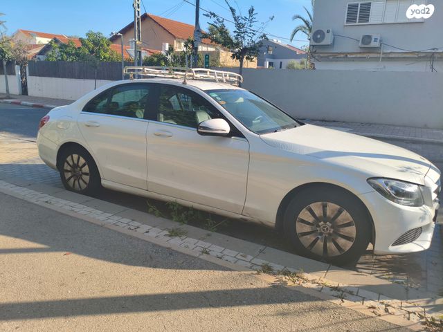 מודעת רכב מרצדס-בנץ C-class