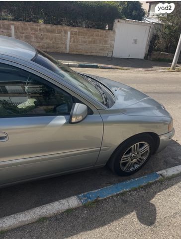 וולוו S60