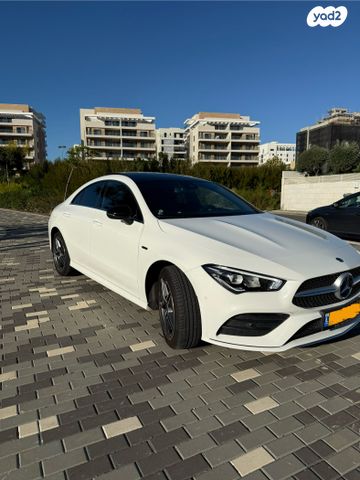 מודעת רכב מרצדס-בנץ CLA