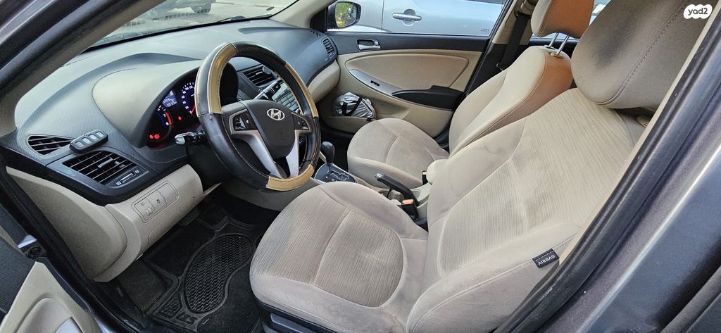 יונדאי אקסנט i25