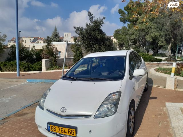 מודעת רכב טויוטה פריוס