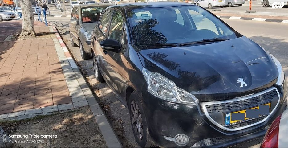 מודעת רכב פיג'ו 208