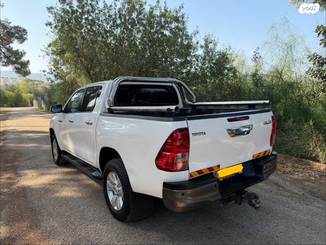 טויוטה היילקס