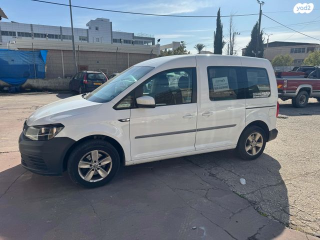 פולקסווגן קאדי