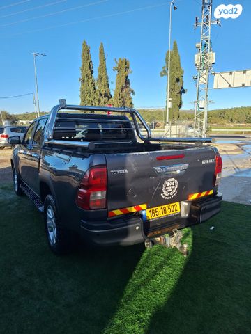 טויוטה היילקס