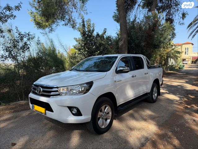 מודעת רכב טויוטה היילקס