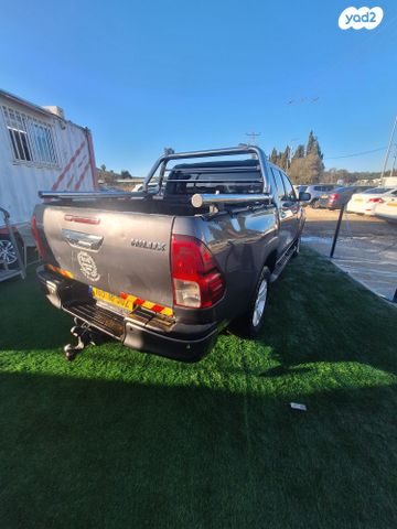 טויוטה היילקס