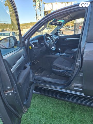 טויוטה היילקס