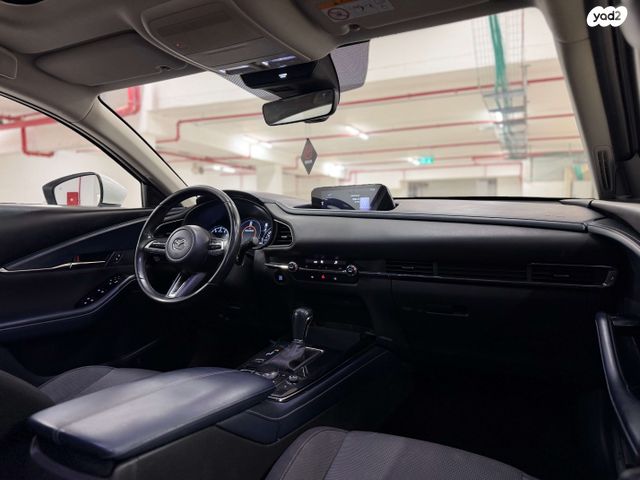 מאזדה CX-30