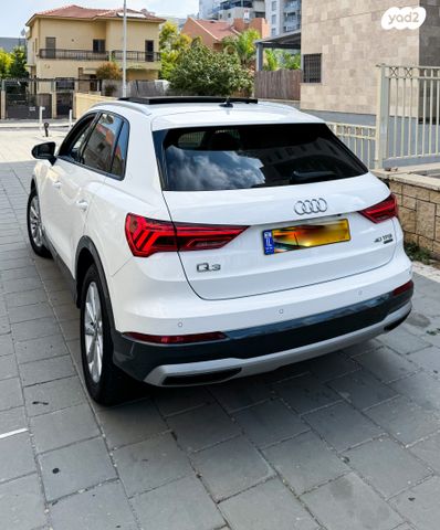 אאודי Q3