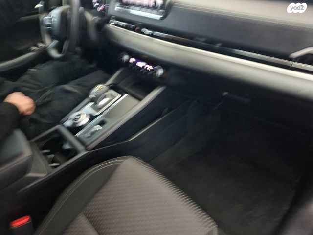 מיצובישי אאוטלנדר