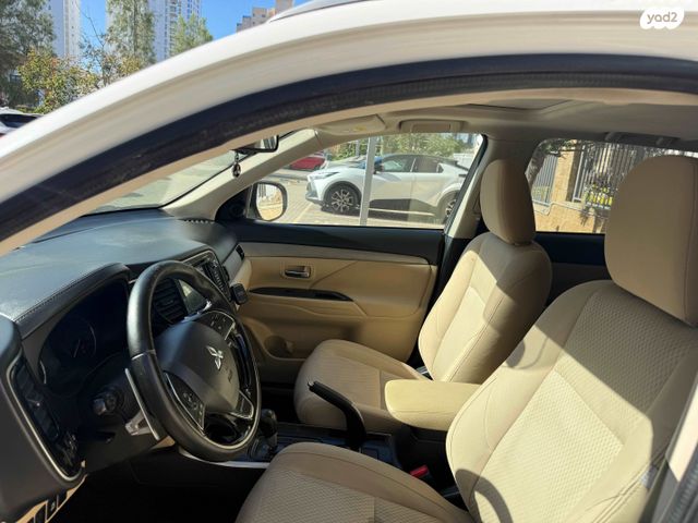 מודעת רכב מיצובישי אאוטלנדר