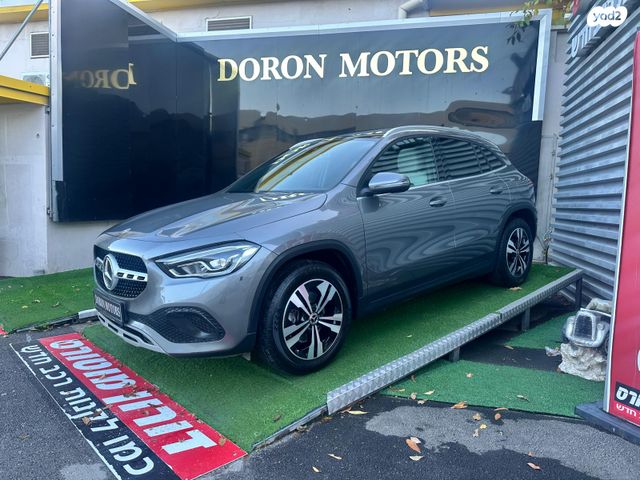 מודעת רכב מרצדס-בנץ GLA