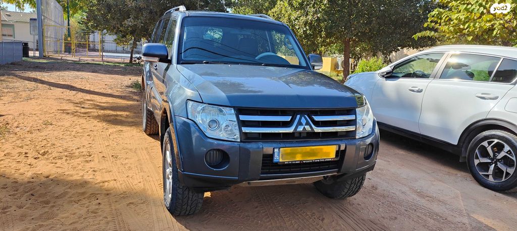 מיצובישי פג'רו