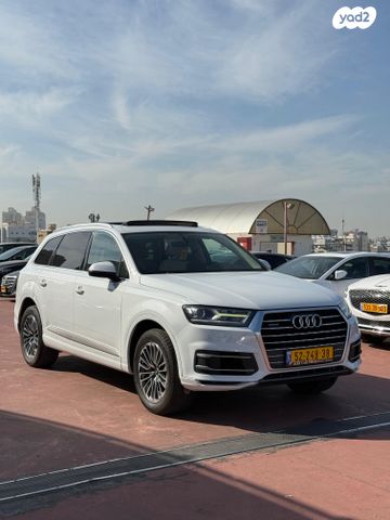 מודעת רכב אאודי Q7