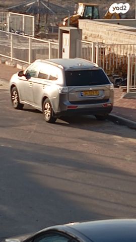 מיצובישי אאוטלנדר