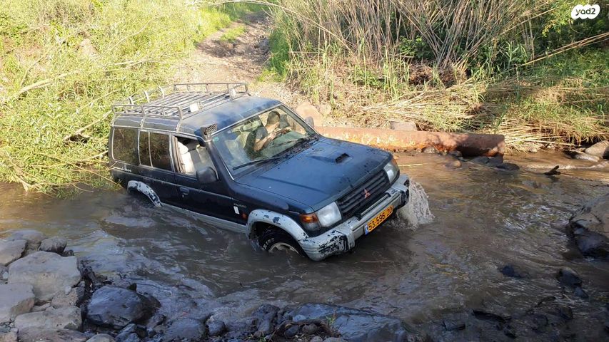 מיצובישי פג'רו