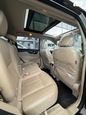 ניסאן אקס טרייל