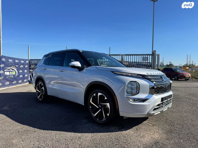 מיצובישי אאוטלנדר