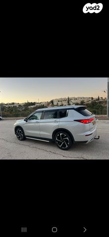 מיצובישי אאוטלנדר