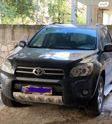 מודעת רכב טויוטה RAV4