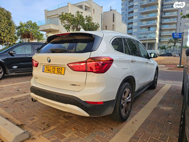 מודעת רכב ב מ וו X1