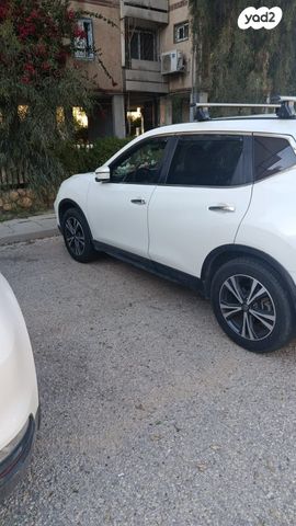 ניסאן אקס טרייל