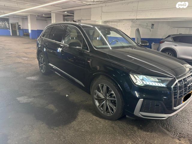 אאודי Q7