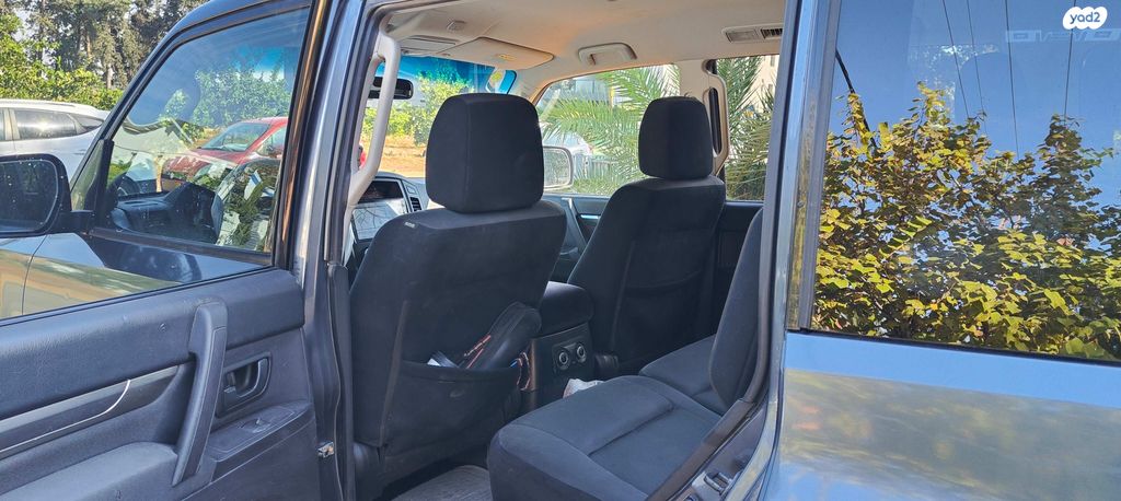 מיצובישי פג'רו