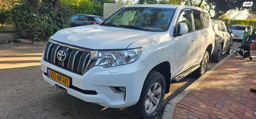 מודעת רכב טויוטה לנד קרוזר