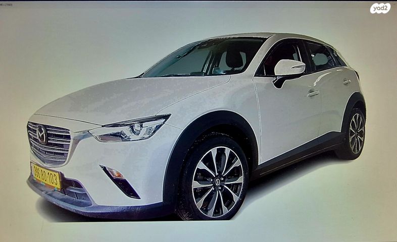 מודעת רכב מאזדה CX-3