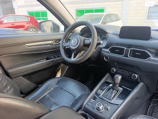 מודעת רכב מאזדה CX-5