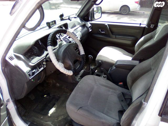 מיצובישי פג'רו