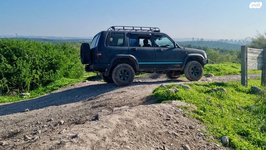 איסוזו טרופר