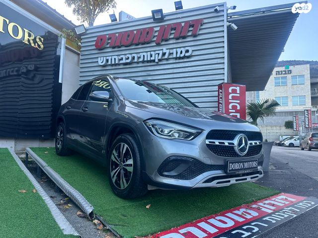 מרצדס-בנץ GLA