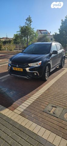 מודעת רכב מיצובישי ASX