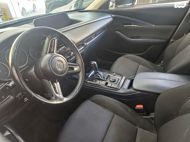 מאזדה CX-30