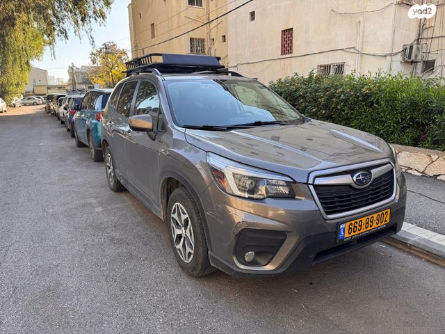 סובארו פורסטר