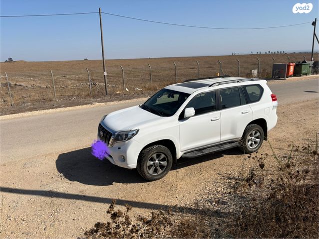 טויוטה לנד קרוזר