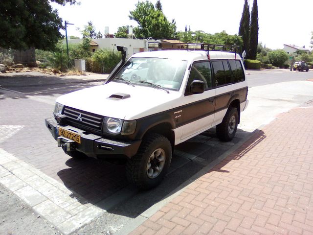 מיצובישי פג'רו