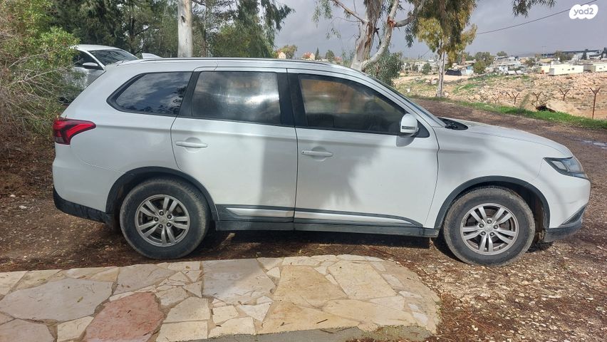 מודעת רכב מיצובישי אאוטלנדר