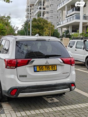 מיצובישי אאוטלנדר